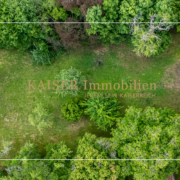 Spitzenlage, viele Möglichkeiten! Baugrundstück im Herzen von Berg