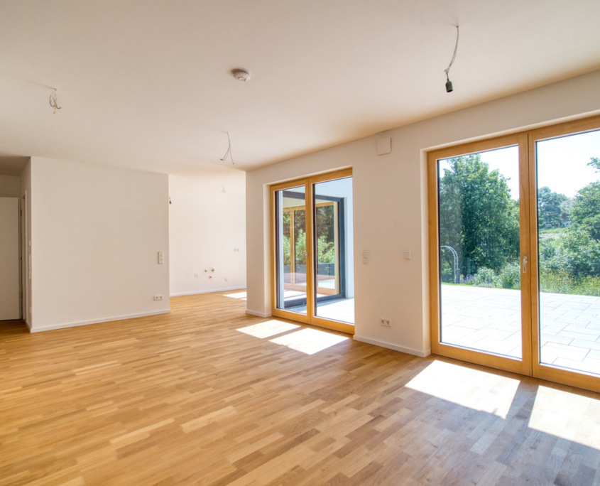 hell, viele Zimmer, Südgarten