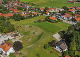 zentrumsnaher Baugrund mit mehreren Möglichkeiten, Ostufer des Starnberger Sees